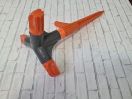 Распылитель вертушка  3х лепестковый со штуцером