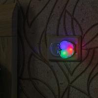 Светильник ночник в розетку ЯБЛОКО DTL-308_1